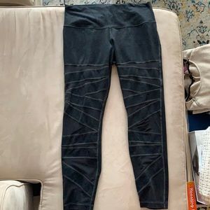 Lululemon mesh leggings